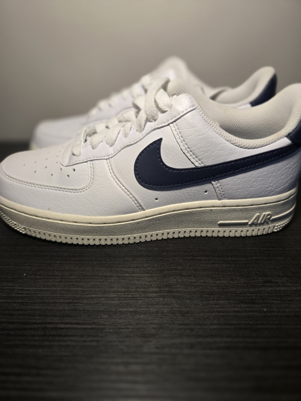Nike Air Force 1 07 NN White Obsidian Womens 7 Sneakers NWT - Picture 3 of 10